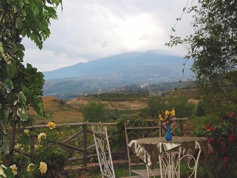 Antico Borgo image