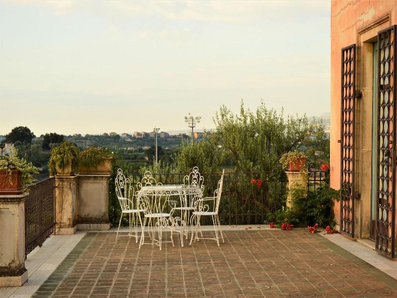 Antico Borgo image