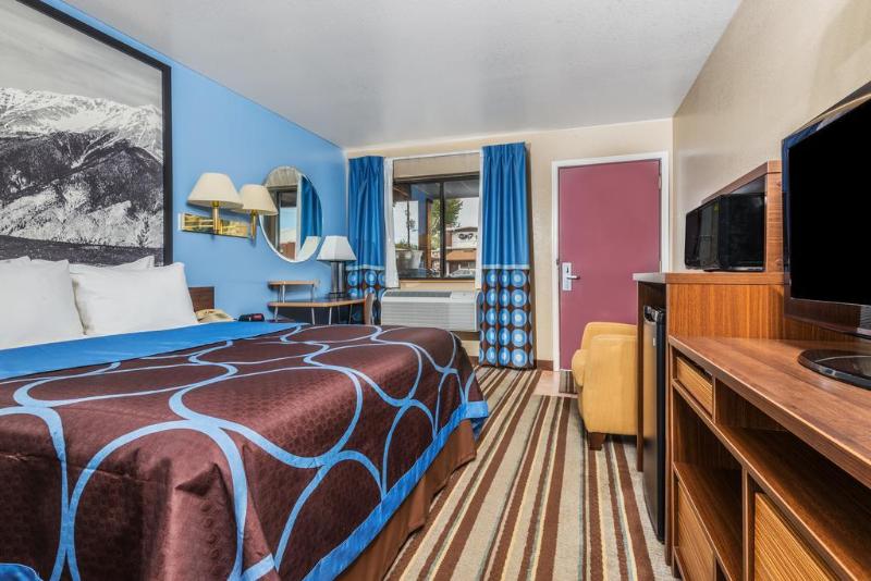 Super 8 by Wyndham Salida image