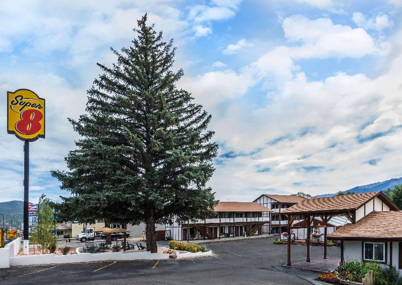 Super 8 by Wyndham Salida image
