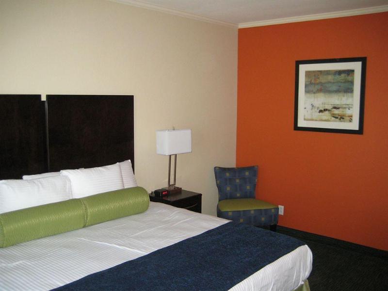 Cityview Inn and Suites