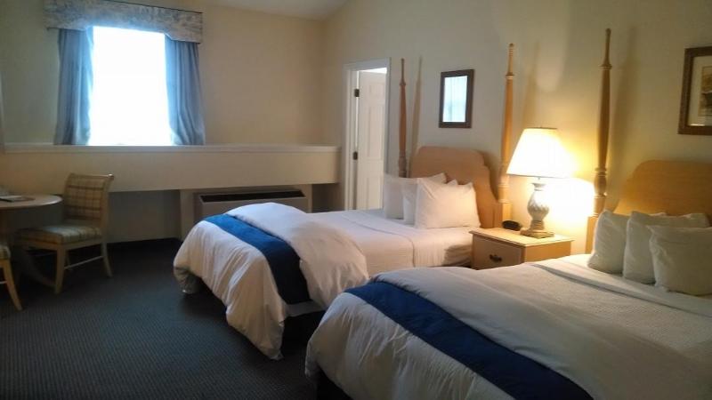 Bristol Harbor Inn image