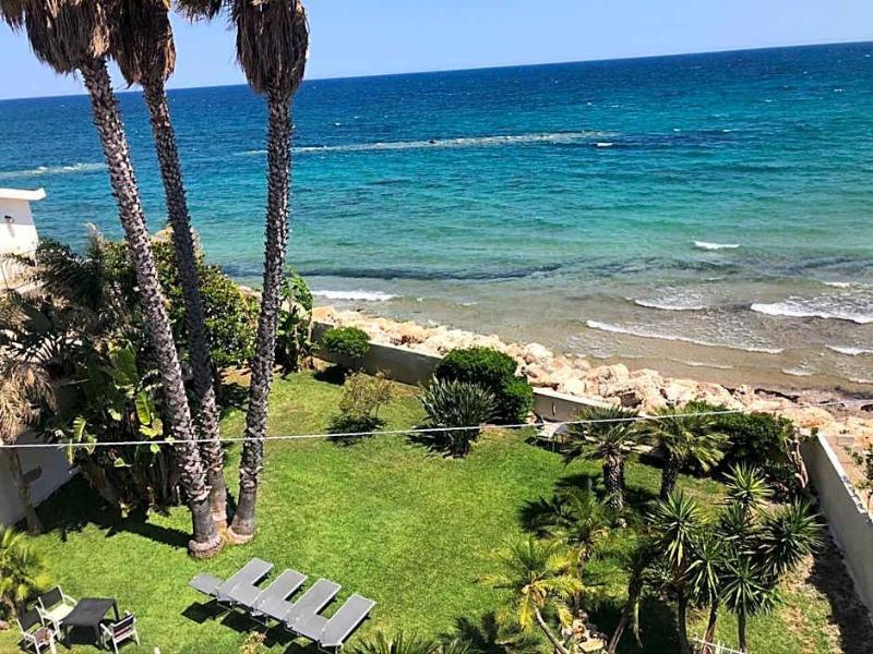 La Terrazza sul Mare image