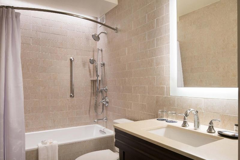 Sheraton Palo Alto image