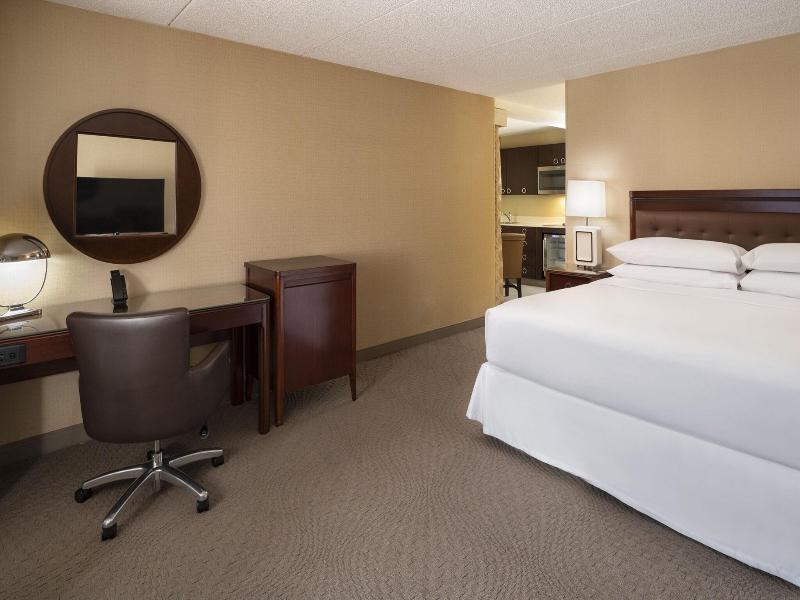 Sheraton Palo Alto image
