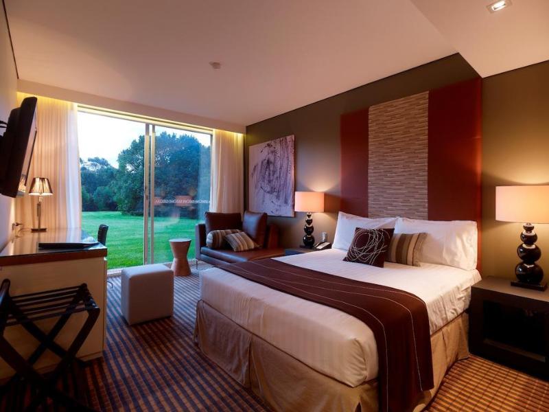 Lakeside Hotel & Conference Centre image