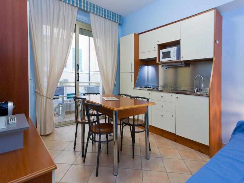 Residence Dei Due Porti image