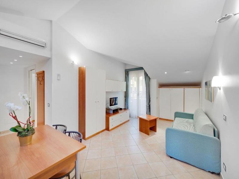 Residence Dei Due Porti image