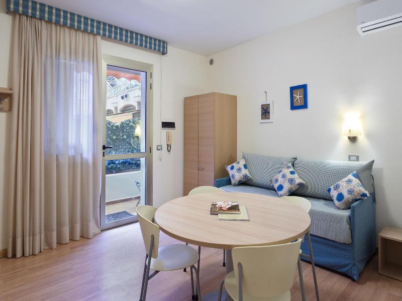 Residence Dei Due Porti image