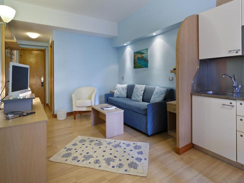 Residence Dei Due Porti image