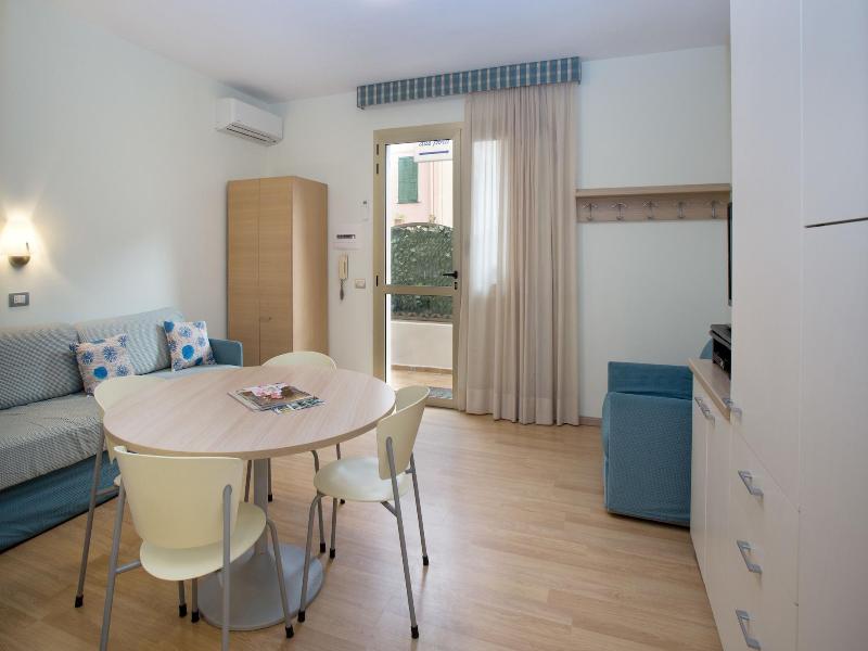 Residence Dei Due Porti image