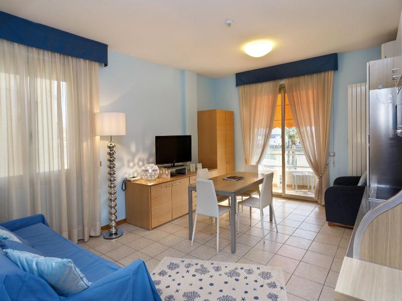 Residence Dei Due Porti image