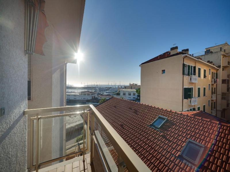 Residence Dei Due Porti image