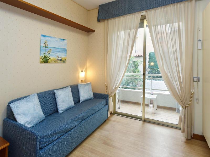 Residence Dei Due Porti image