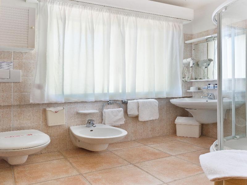 Residence Dei Due Porti image