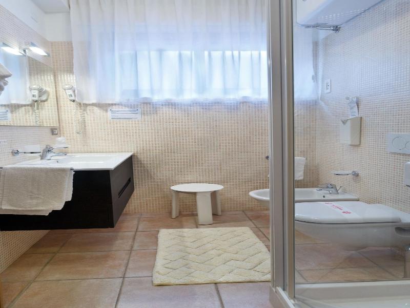 Residence Dei Due Porti image
