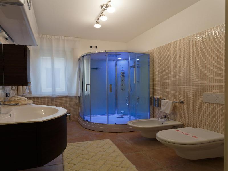 Residence Dei Due Porti image