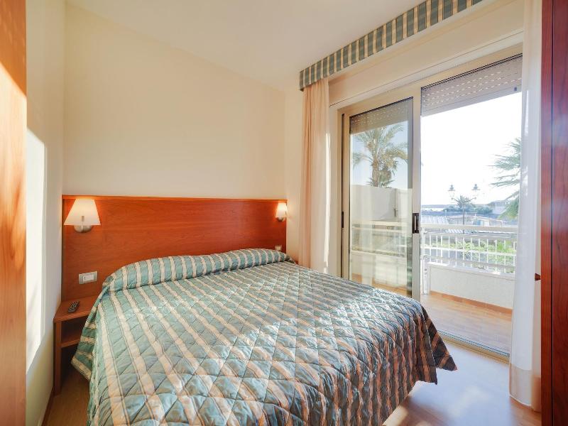 Residence Dei Due Porti image