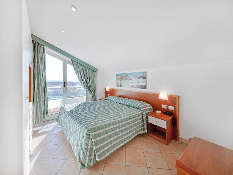 Residence Dei Due Porti image