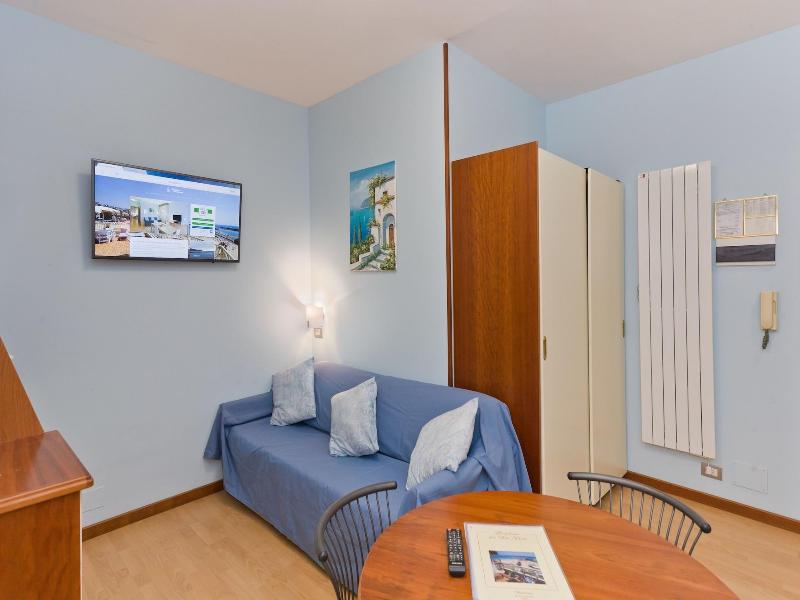 Residence Dei Due Porti image