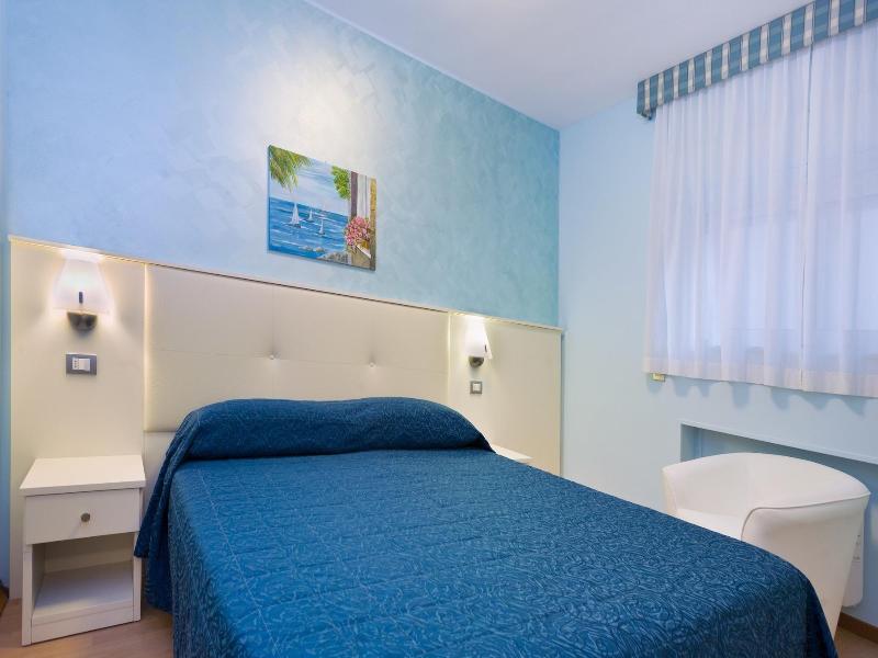 Residence Dei Due Porti image