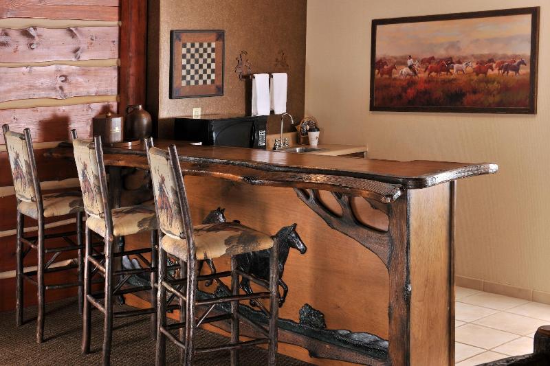 Stoney Creek Inn image