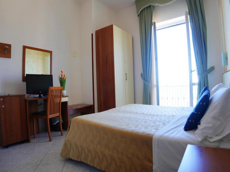 New Hotel Sonia image