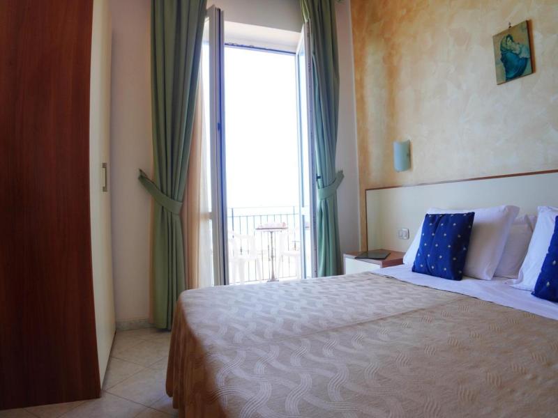 New Hotel Sonia image