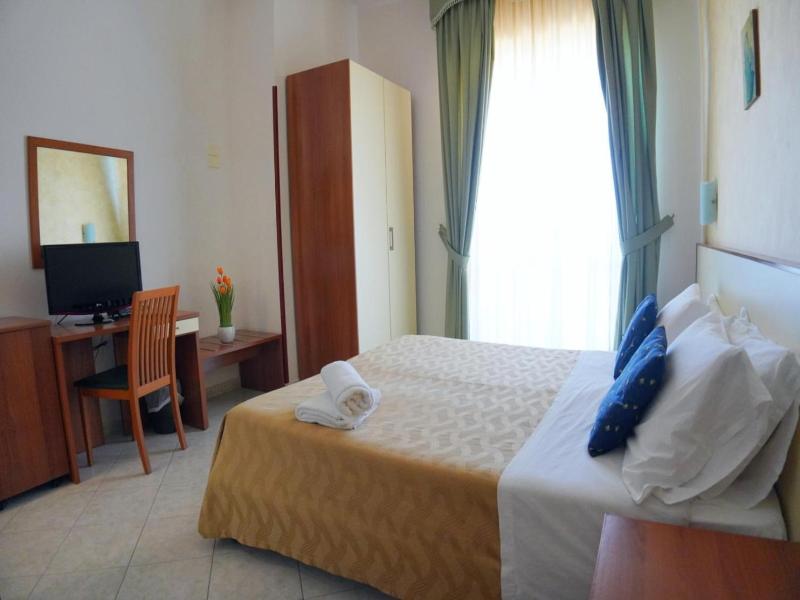 New Hotel Sonia image