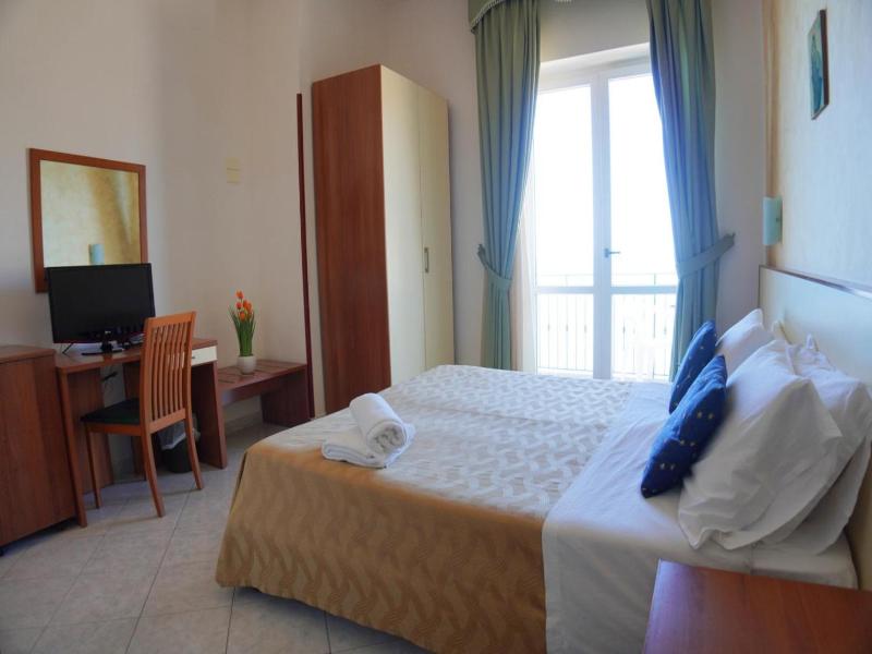 New Hotel Sonia image