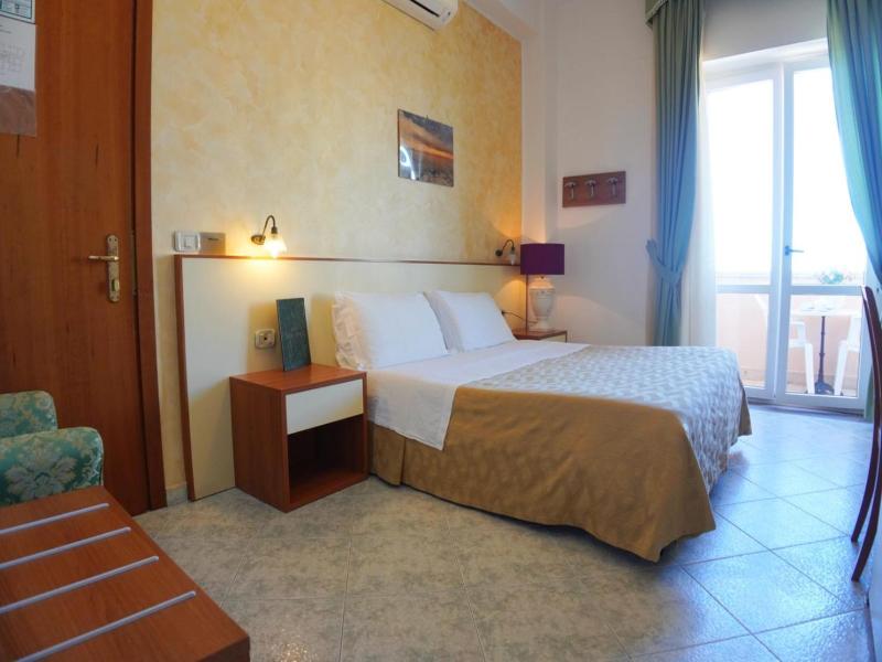 New Hotel Sonia image
