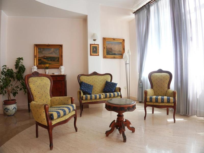 New Hotel Sonia image