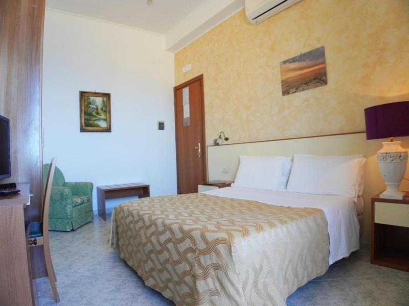New Hotel Sonia image