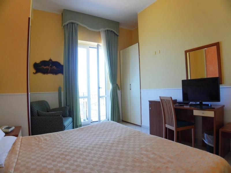 New Hotel Sonia image