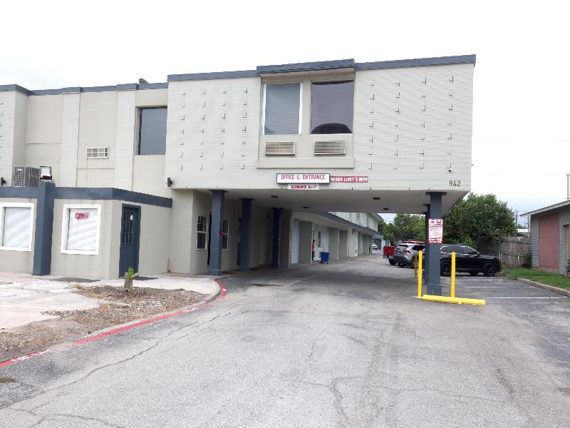 Americas Best Value Inn San Antonio Airport South image