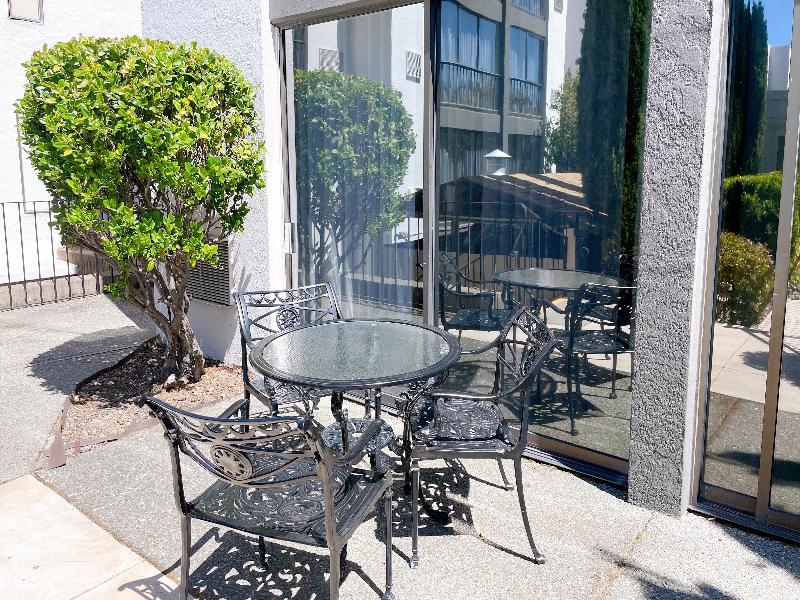 Marin Hilltop Hotel image