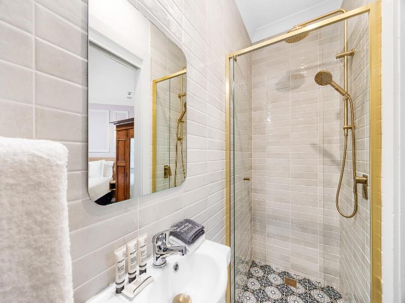 Avonleigh Guest House image