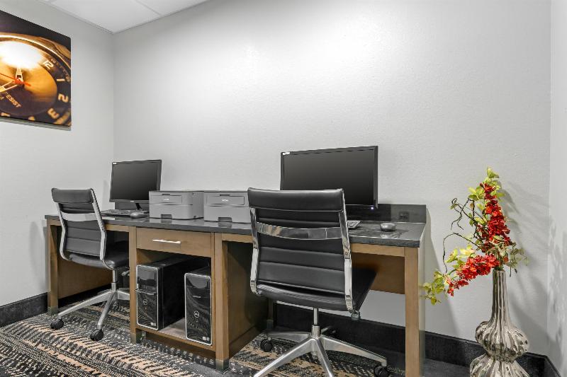 Best Western Plus Washington Hotel image