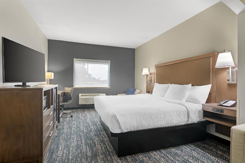 Best Western Plus Washington Hotel image
