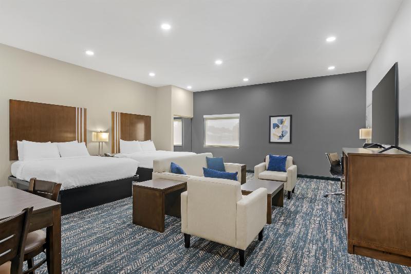 Best Western Plus Washington Hotel image