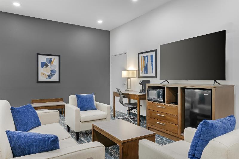 Best Western Plus Washington Hotel image