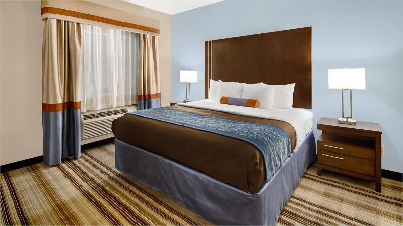 Best Western Plus Washington Hotel image