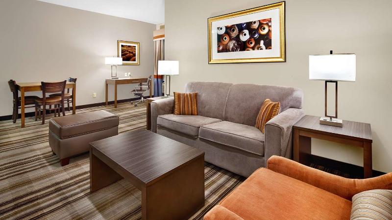 Best Western Plus Washington Hotel image