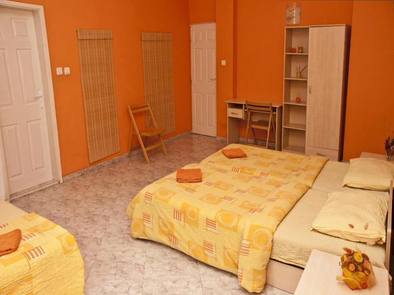 Hostel Mostel image