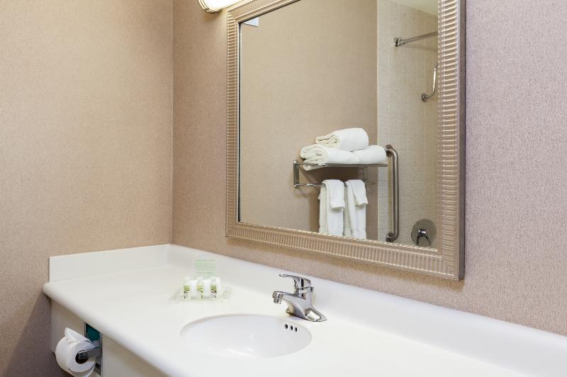 Holiday Inn Weirton-Steubenville Area image