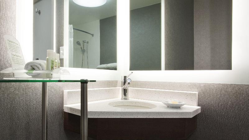 Holiday Inn Weirton-Steubenville Area photo 16