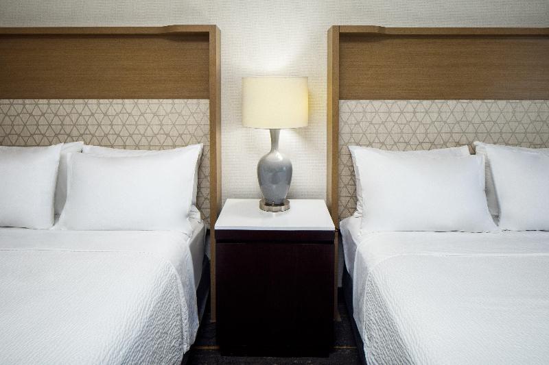 Holiday Inn Weirton-Steubenville Area photo 9