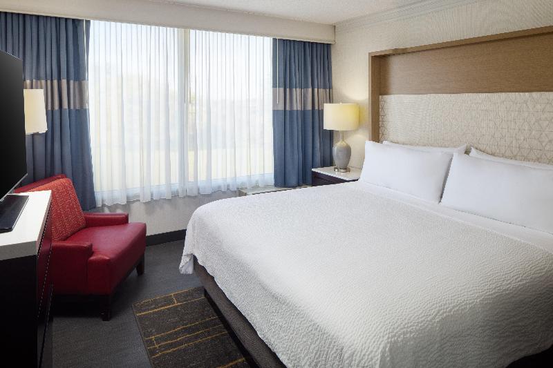 Holiday Inn Weirton-Steubenville Area image