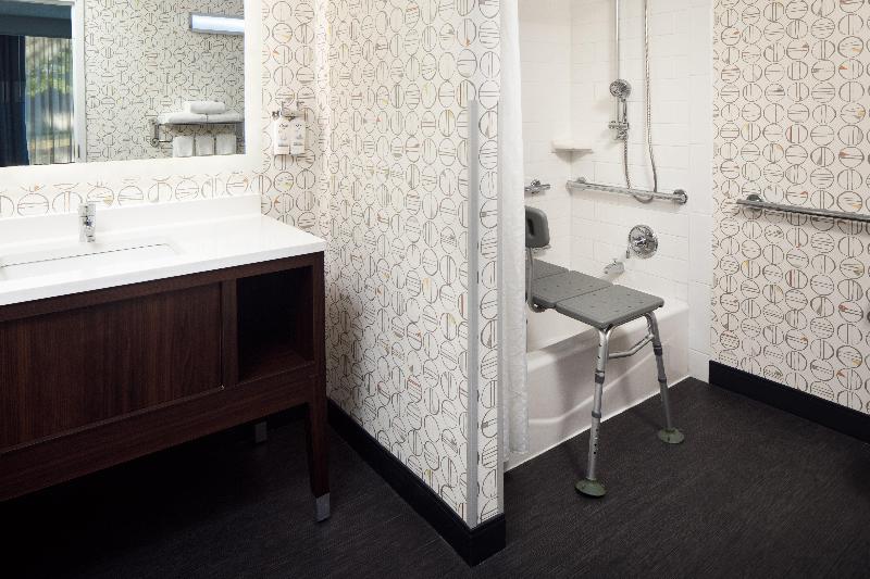 Holiday Inn Weirton-Steubenville Area image