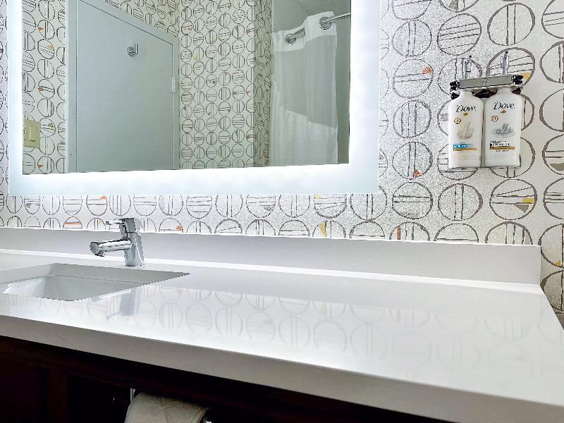 Holiday Inn Weirton-Steubenville Area image